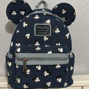 Disney Loungefly Mickey jean. New never used with matching card wallet